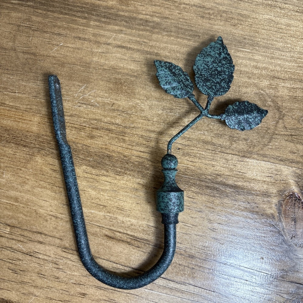 Vintage Leaf Curtain Tie Back